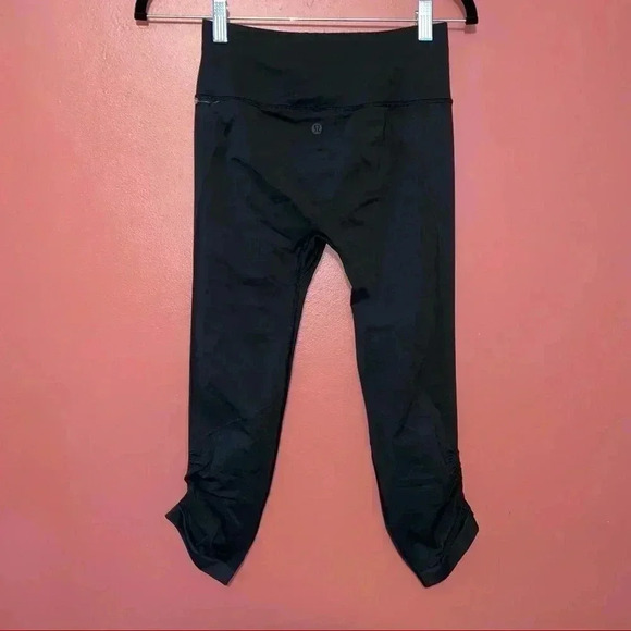 Lululemon Flow & Go leggings - Picture 8 of 8